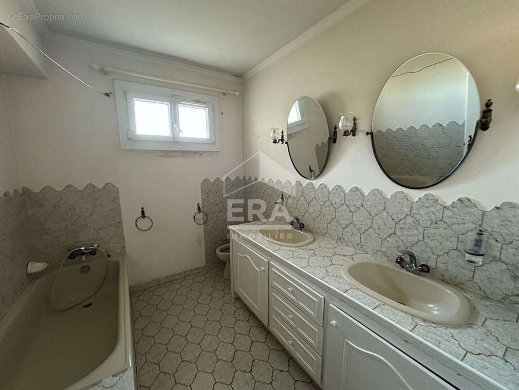 Maison à LANCON-PROVENCE