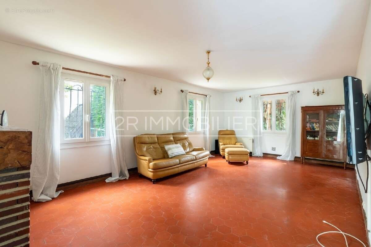 Maison à LAGNY-SUR-MARNE