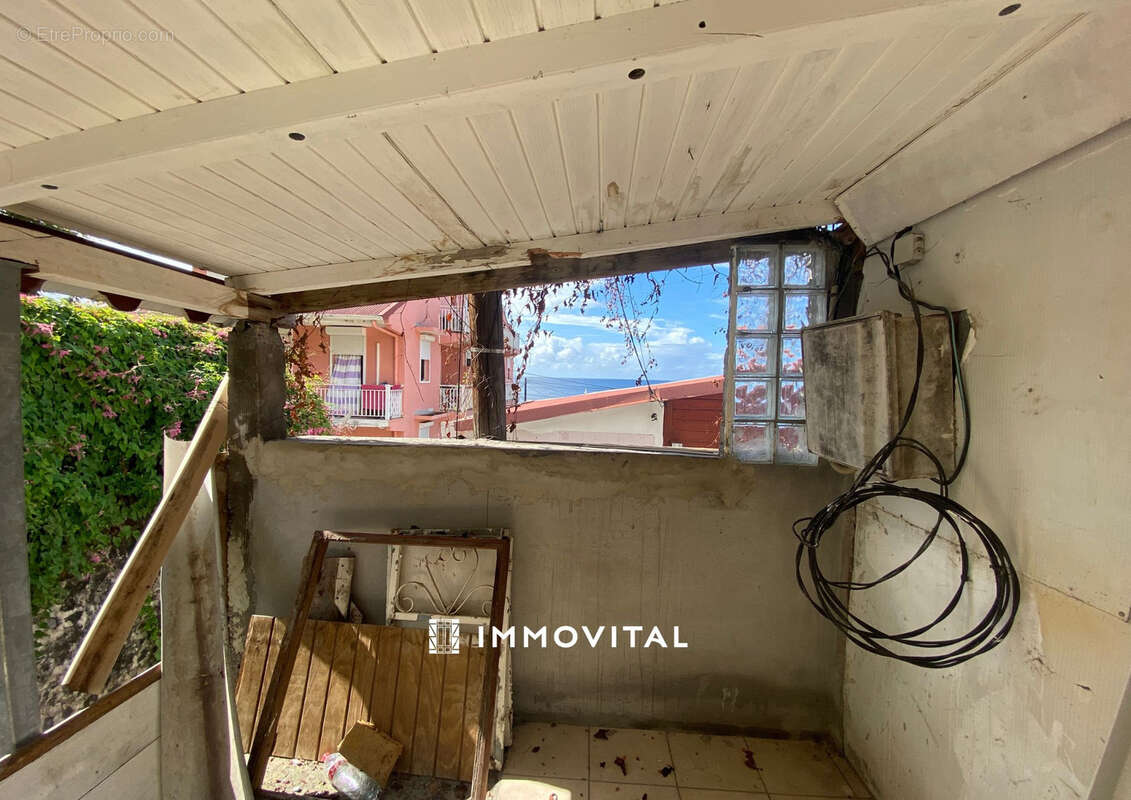 Maison à BASSE-TERRE