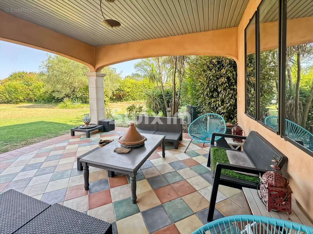Villa d'exception de 205 m² dans le golf de la Valdaine - photo 3