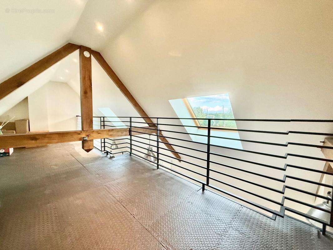 Maison à LE CHATELET-EN-BRIE