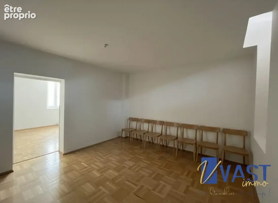 Appartement 2 pièces 34 m² à vendre à Lille (59800) - photo 9