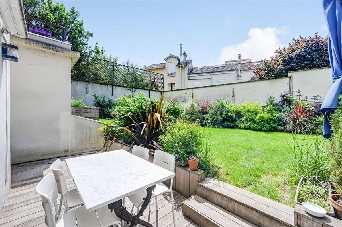 Appartement à ASNIERES-SUR-SEINE