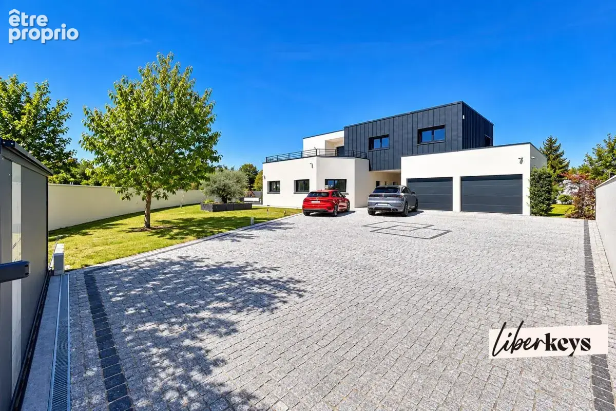 OLIVET Centre (45160) – Maison 250 m², 5 chambres, piscine chauffée et grand garage - photo 20