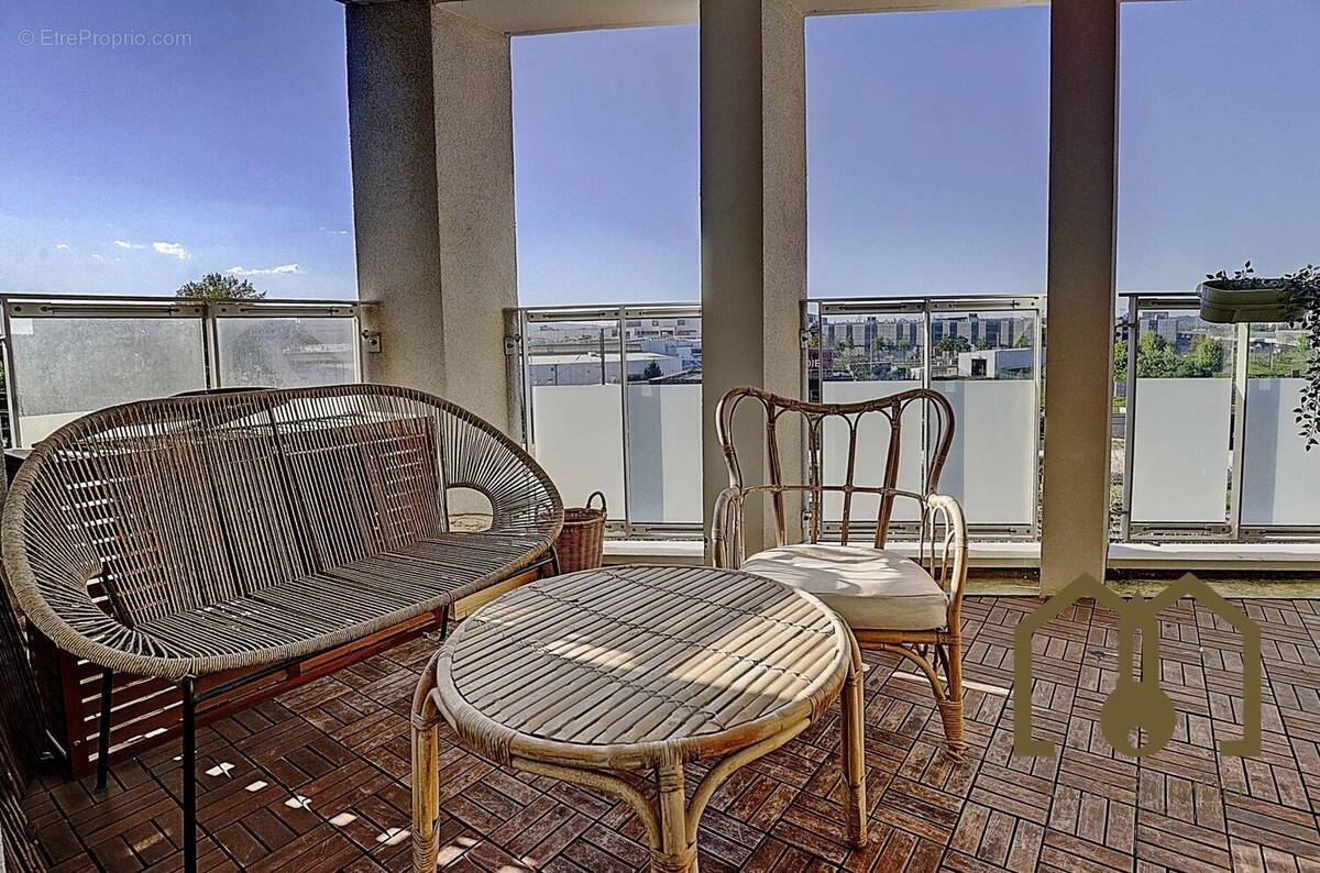 Appartement à VAULX-EN-VELIN