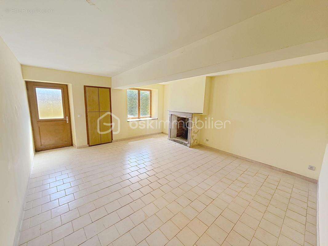 Charmante longère de plain-pied – 83 m² + fort potentiel d'agrandissement – Cadre calme - photo 2