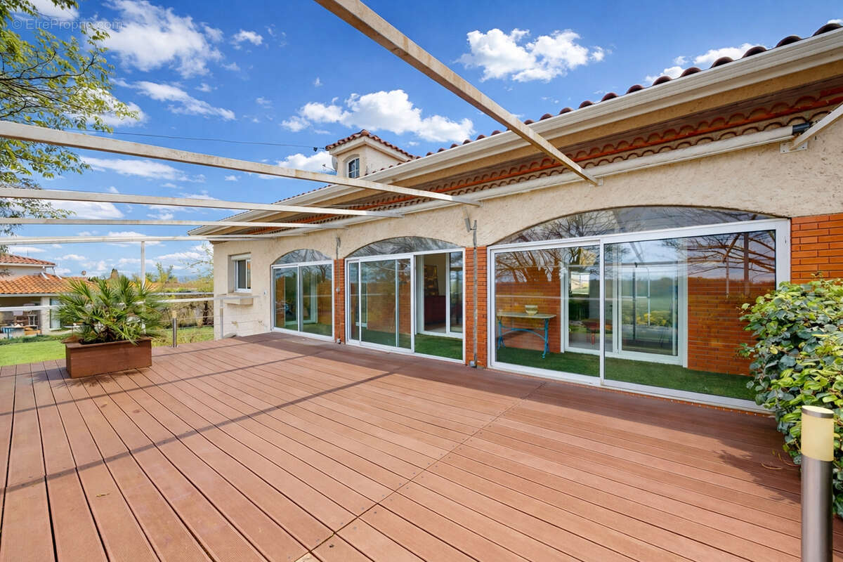 Maison à FONTENILLES