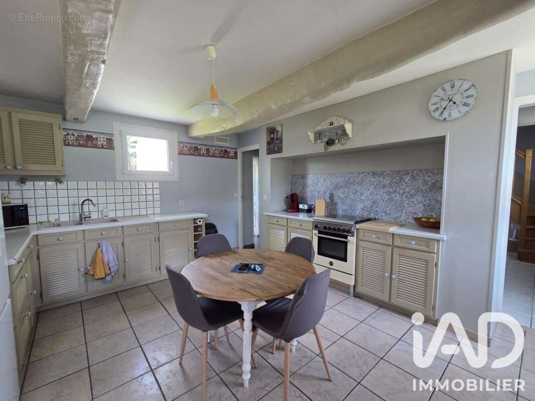 Maison 126 m² à Bazinval  - photo 6