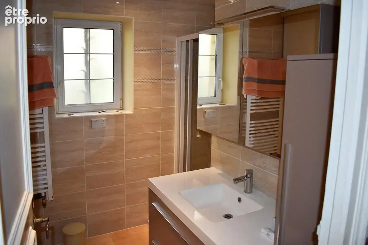 Maison de caractère à Sarlat avec appartement de 200 m2 - photo 10