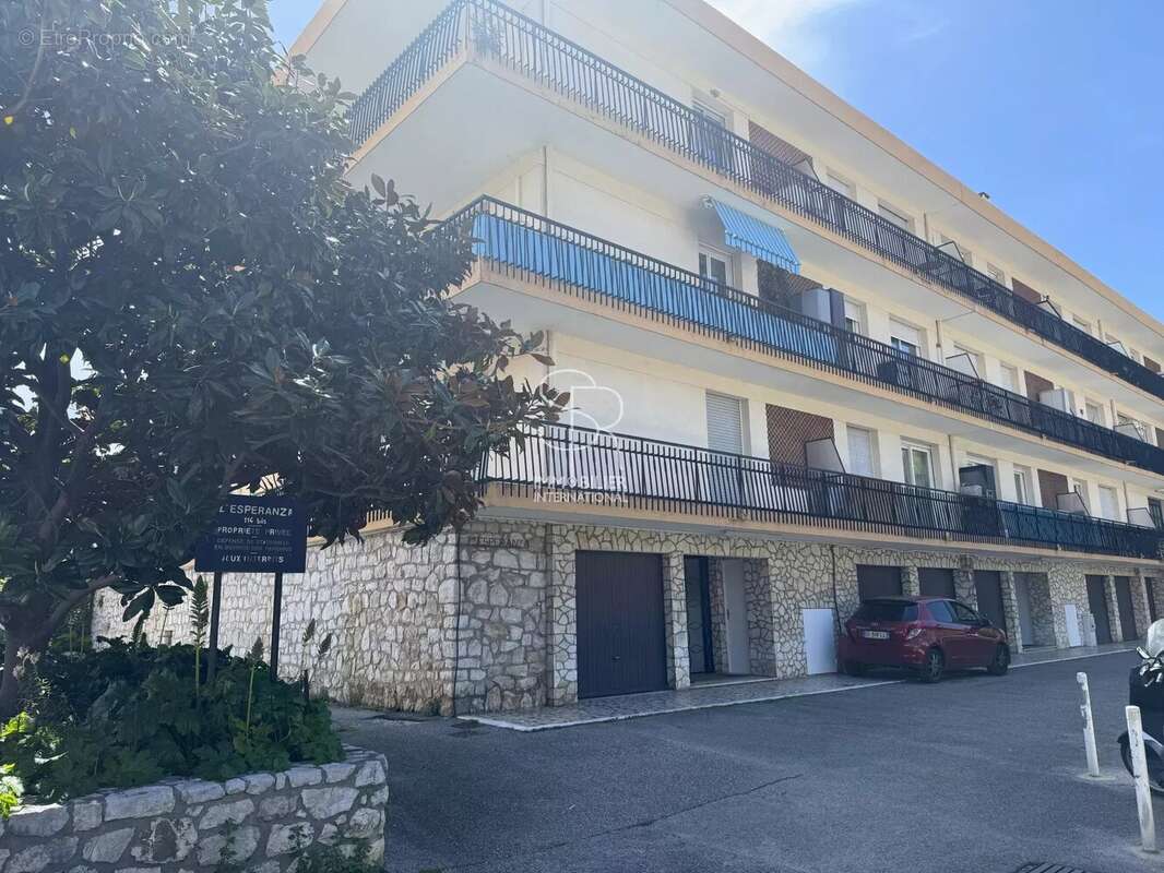 Appartement à CAGNES-SUR-MER