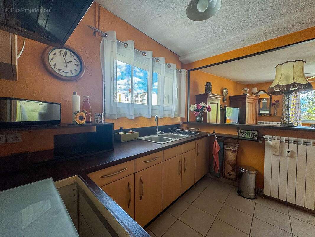 n°8 - Appartement à GRENOBLE