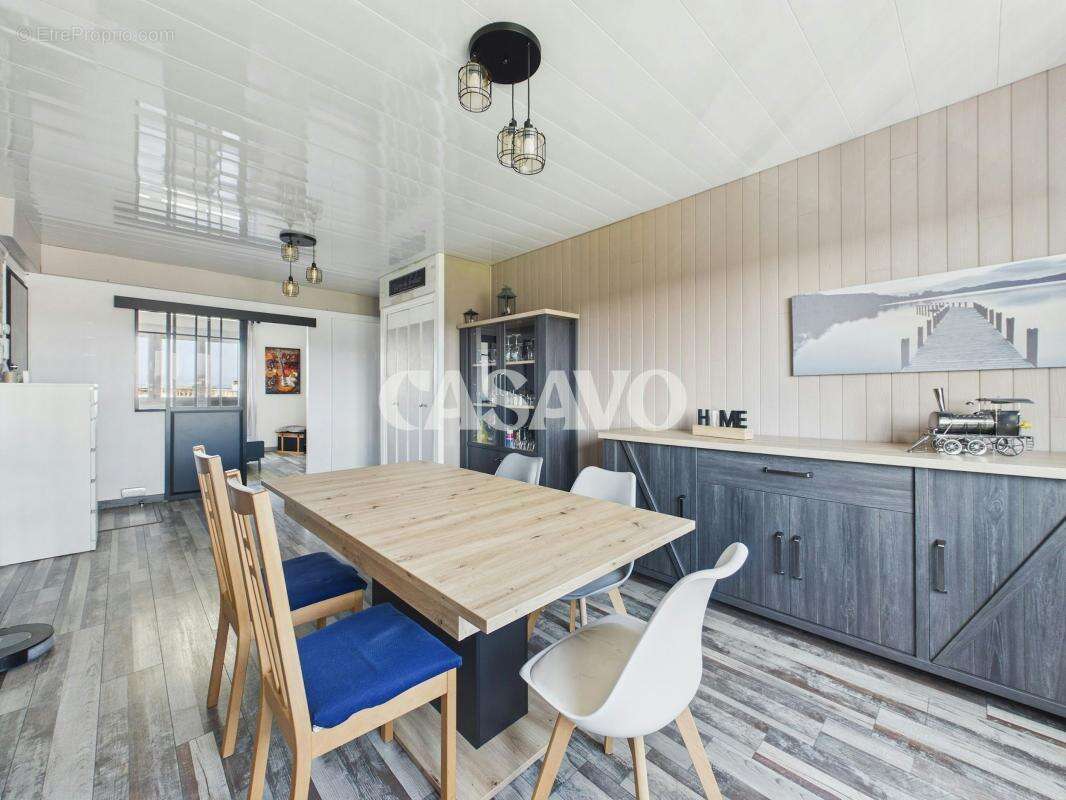 Vente Appartement 4 pièces de 74m² - 69800 Saint-Priest - photo 5