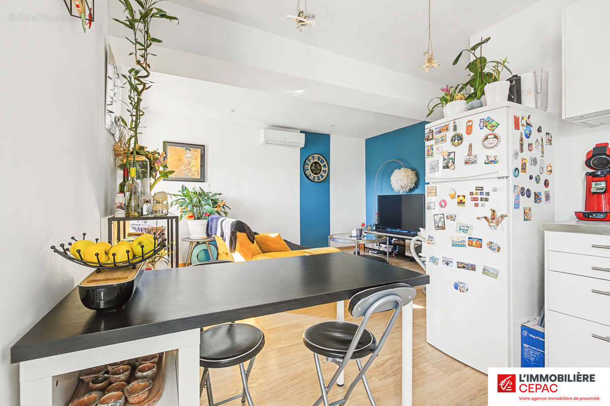 Appartement à PERTUIS