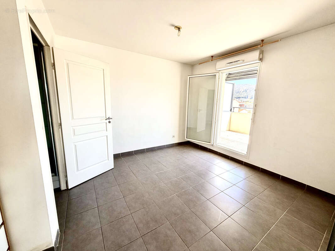 Appartement à MARSEILLE-10E