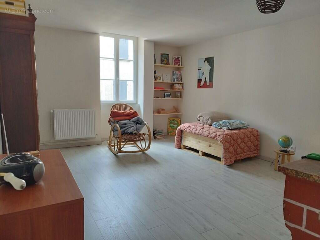 Maison à PONT-D'AIN