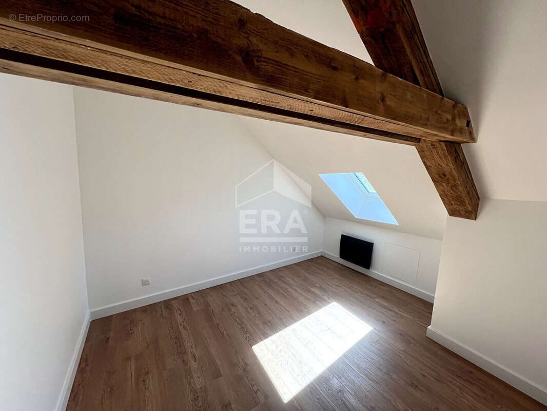 Appartement à BYANS-SUR-DOUBS