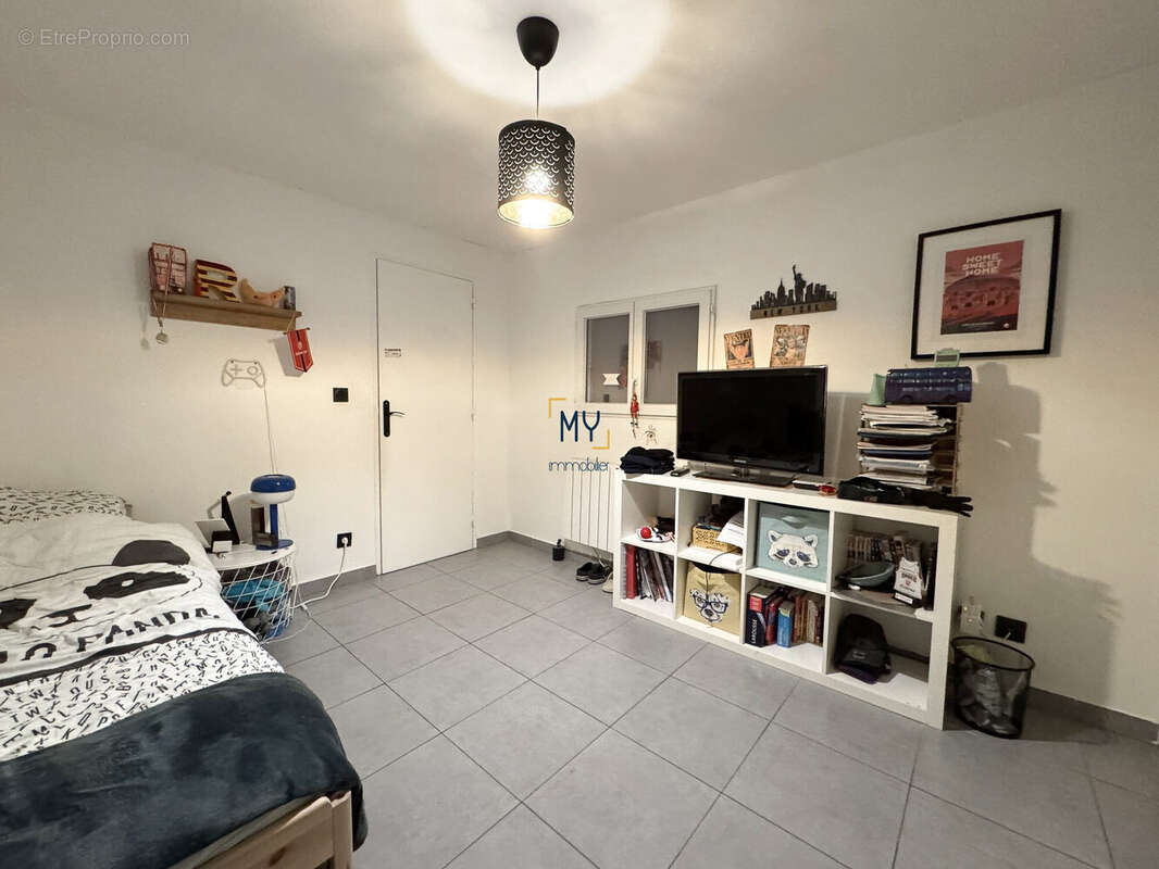 CHAMBRE 3/4 - Loft/Appartement à vendre - 6 pièces - 145 m² - Tourcoing - Appartement à TOURCOING