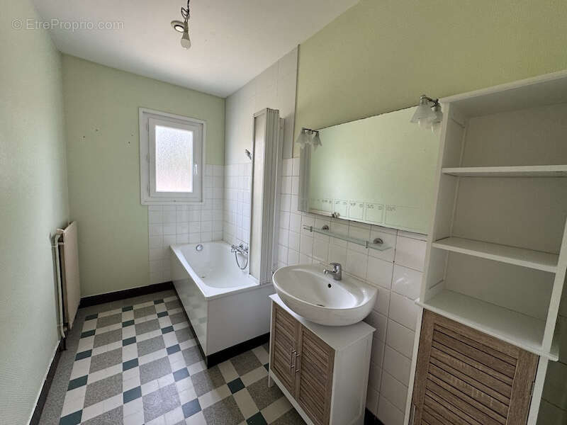 Maison individuelle avec jardin 1800m2 - photo 8