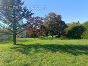 Terrain à RUELLE-SUR-TOUVRE