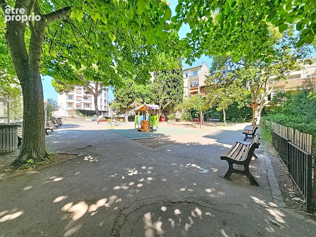 Appartement Marseille 3 pièces 83.52 m2 avec parking cave et balcons - photo 10