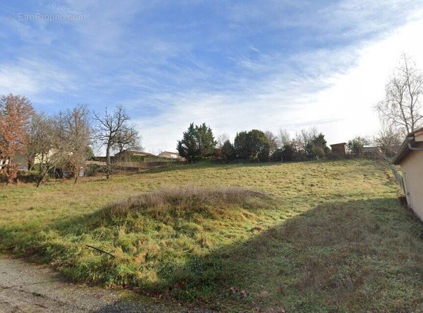 Terrain à BRENS