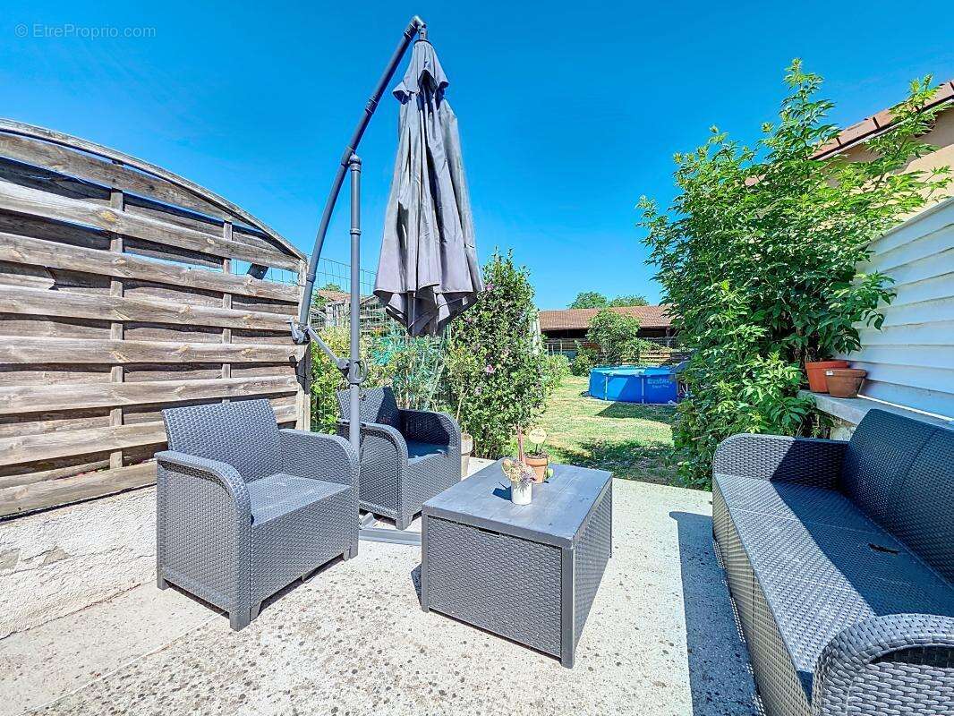 Maison à SAINT-GEORGES-D&#039;ESPERANCHE