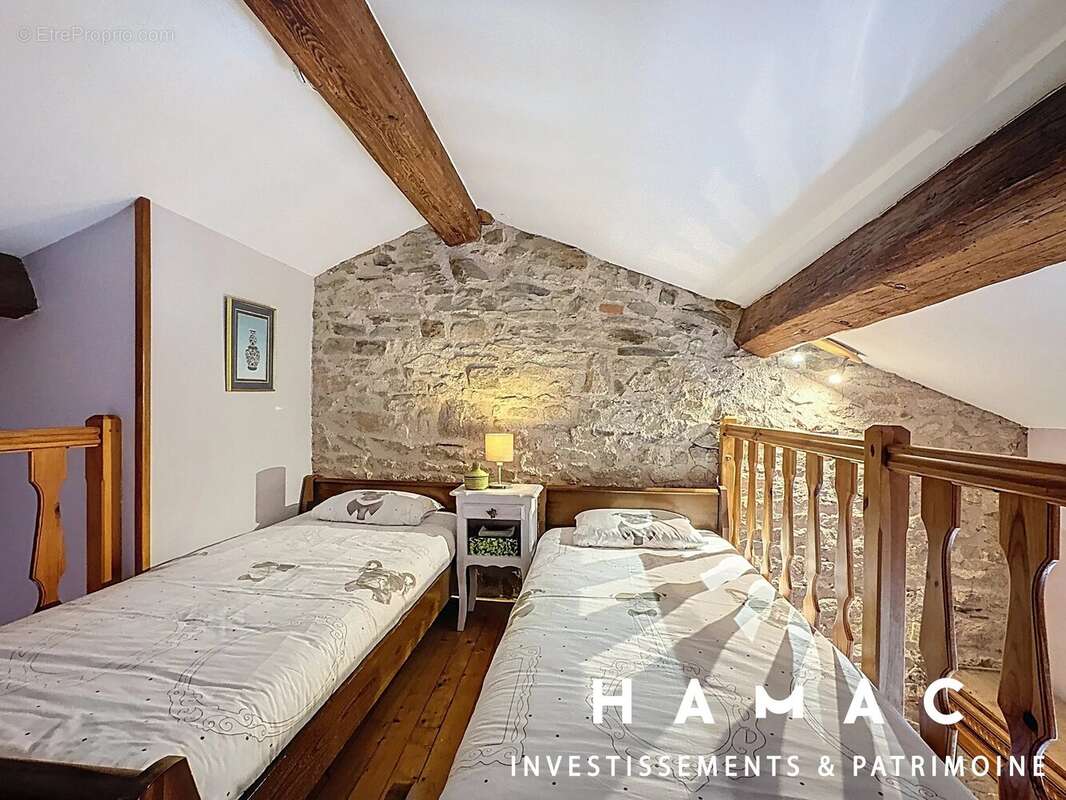 Maison à SOUCIEU-EN-JARREST