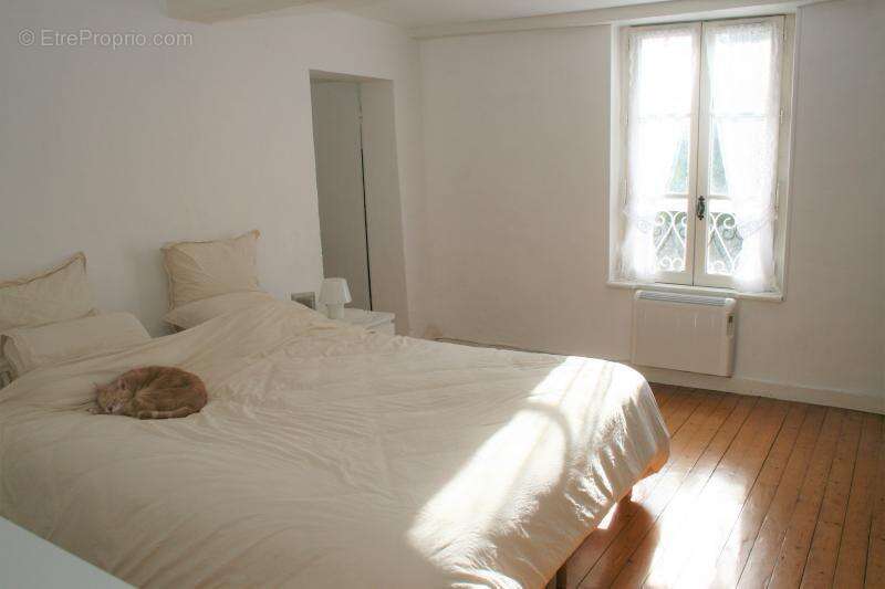 Maison à NANTEUIL-SUR-MARNE