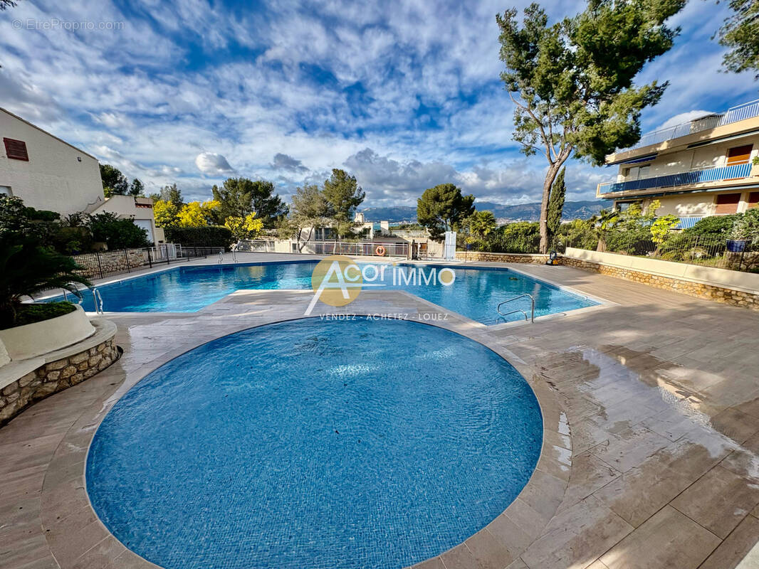 Appartement à SAINT-MANDRIER-SUR-MER