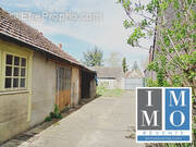 Maison à DUN-SUR-AURON