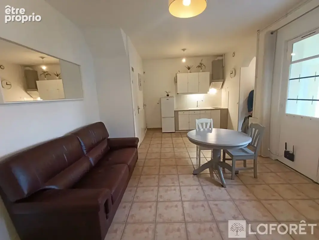 Exclusivité laforet - sevran les trèfles - maison de ville en duplex avec jardin privatif - 2 chambres - cave - proche gare - photo 4