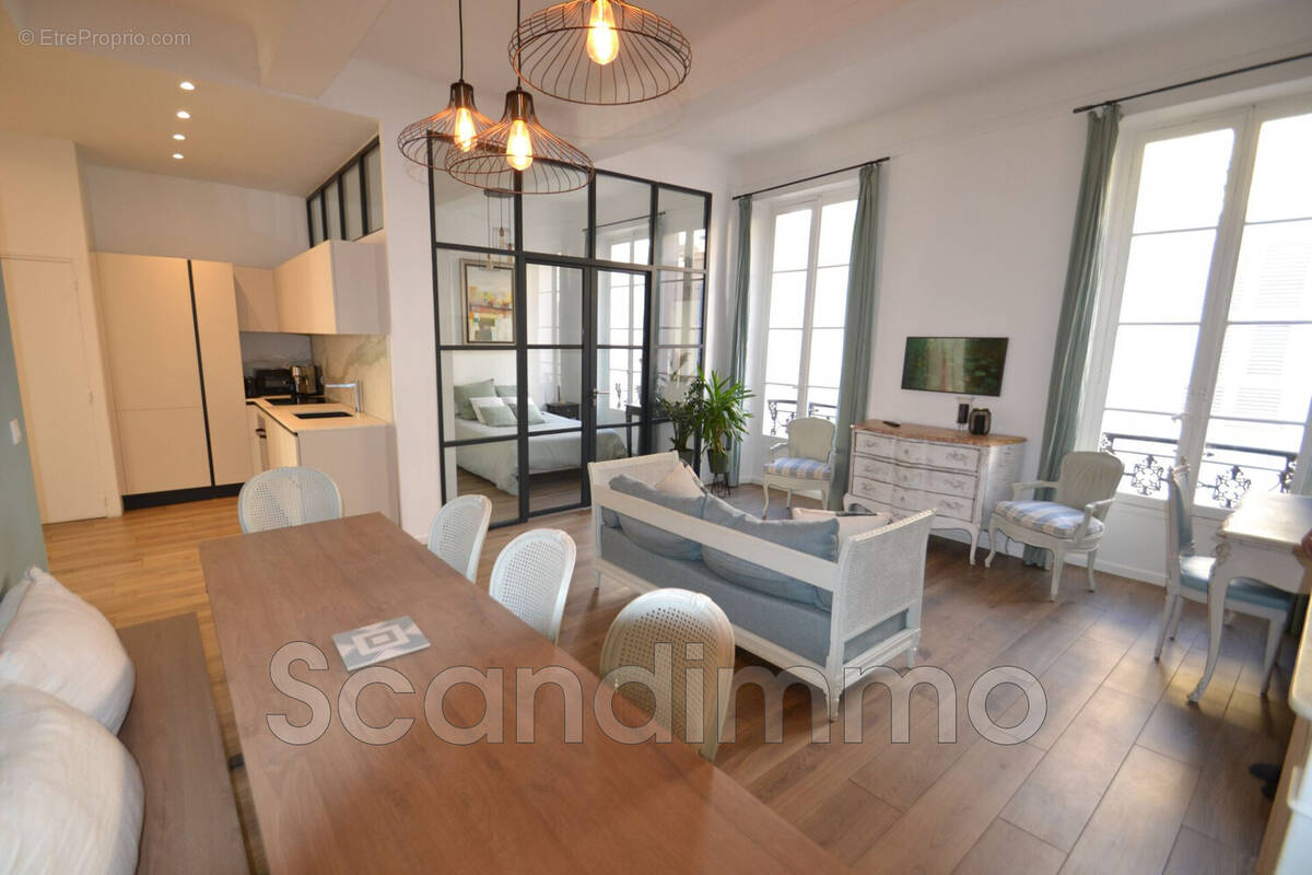 Appartement à ANTIBES