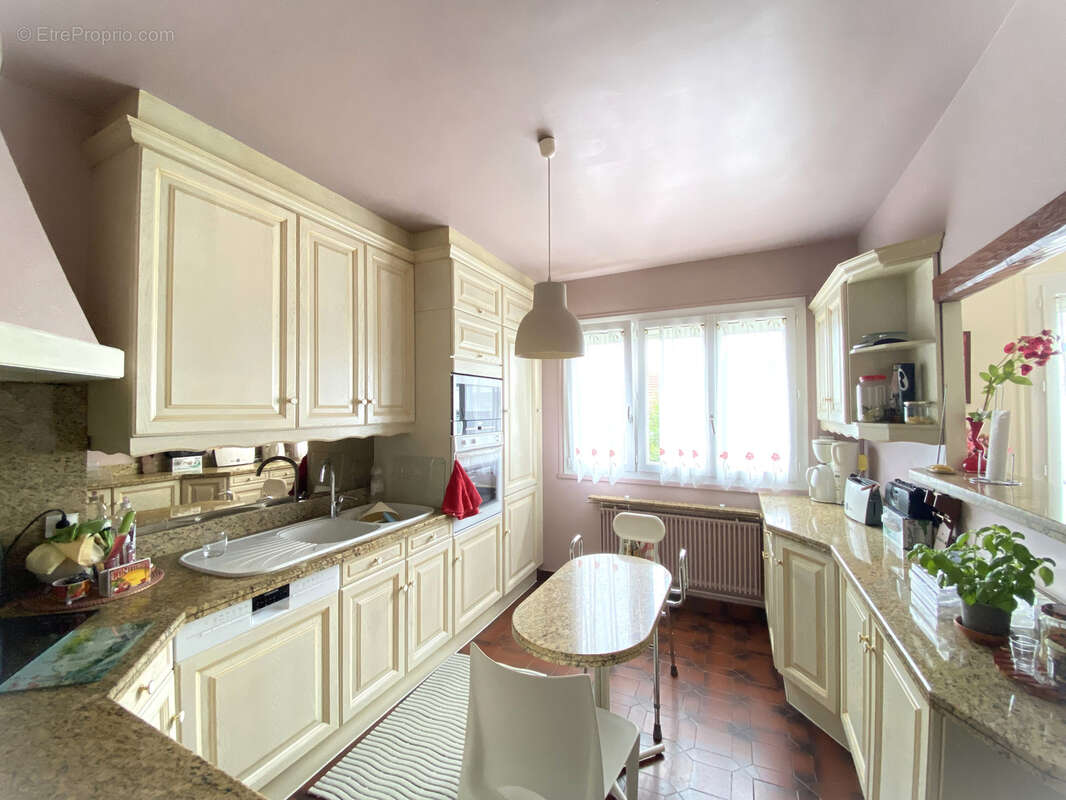 Maison à ORMESSON-SUR-MARNE