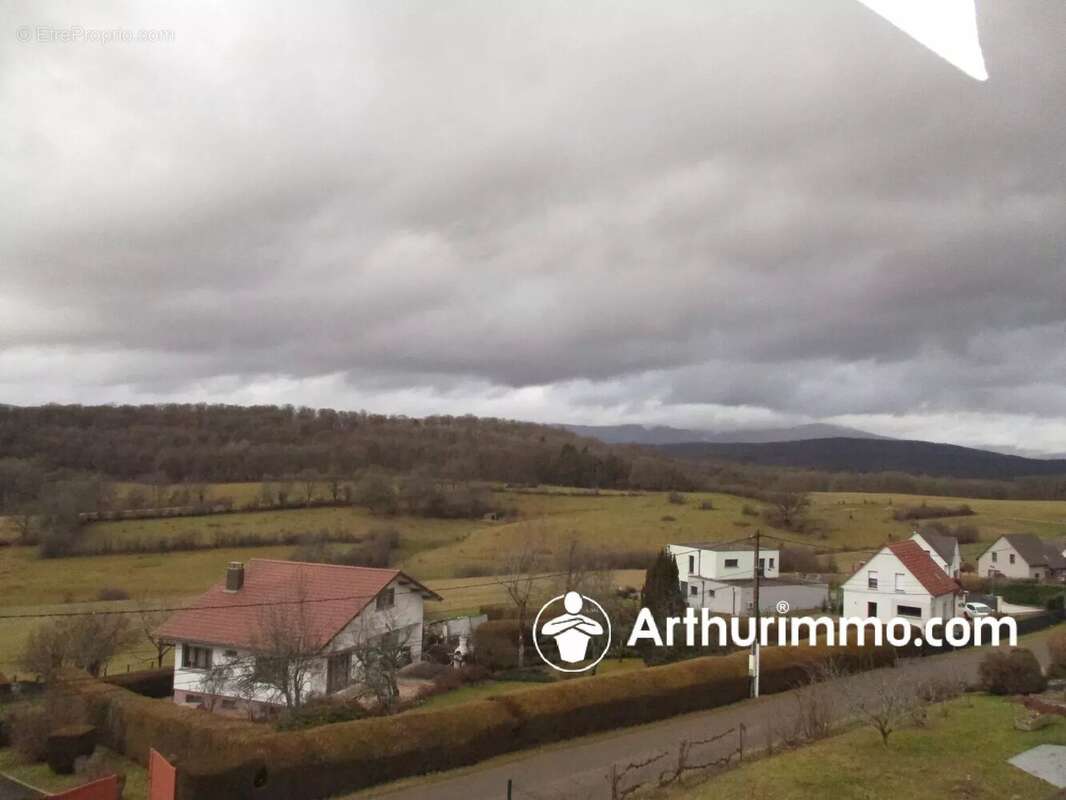 Maison à FRAHIER-ET-CHATEBIER