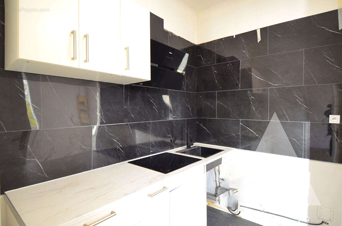 Commerce à CONFLANS-SAINTE-HONORINE