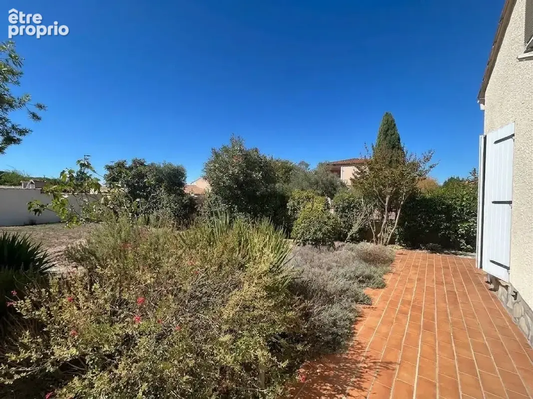 Maison 150 m2 avec piscine, jardin 1 000 m2 et garage — Rodilhan (Proche Nîmes) - photo 22