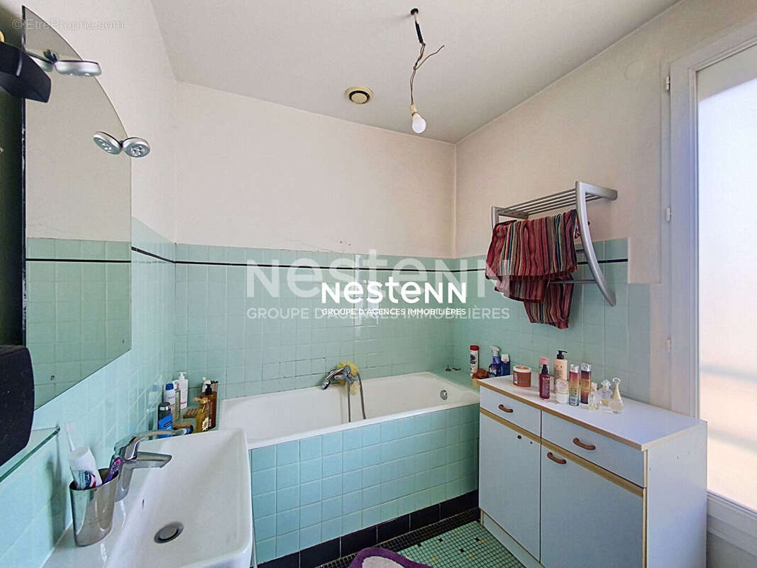À vendre - Pavillon en meulière avec jardin - Stains - 260 000 - photo 5
