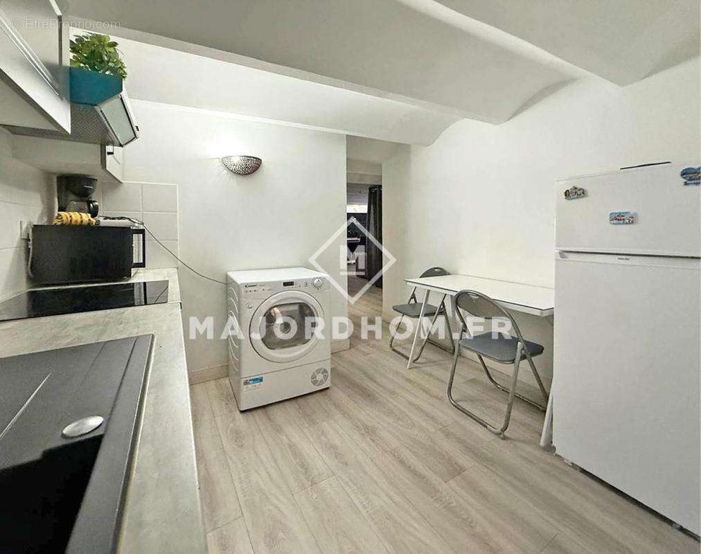 Appartement à MARSEILLE-2E