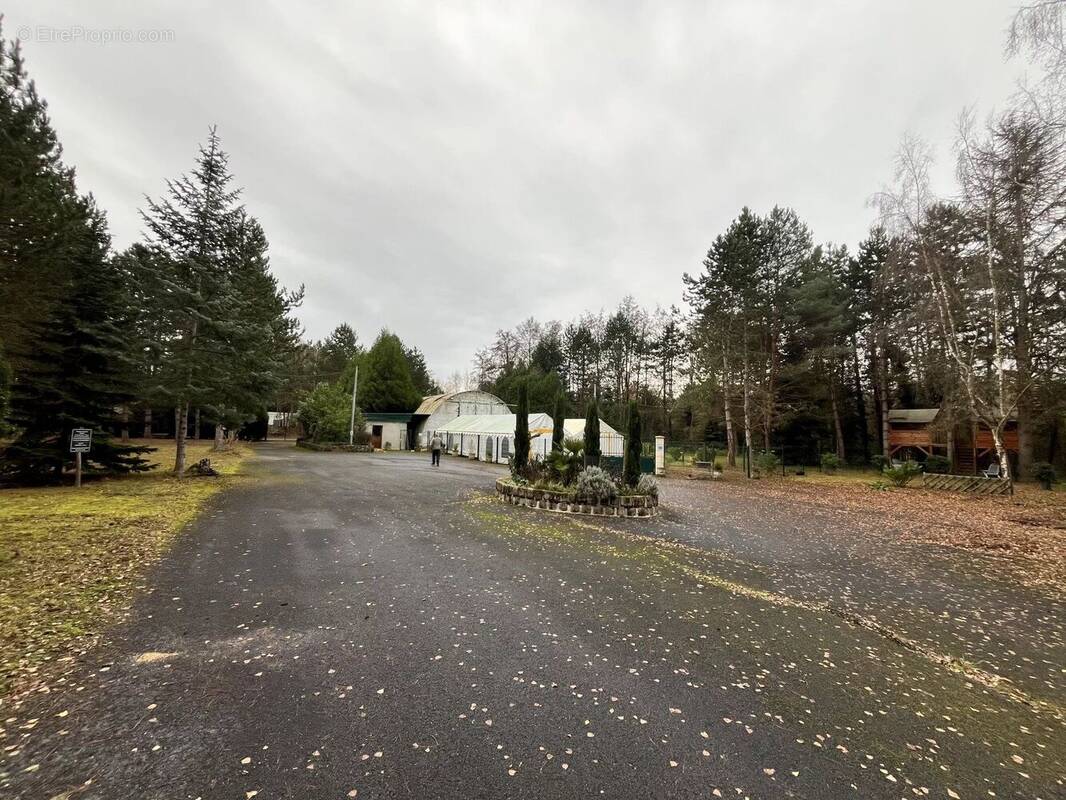 Terrain à VAILLY-SUR-AISNE