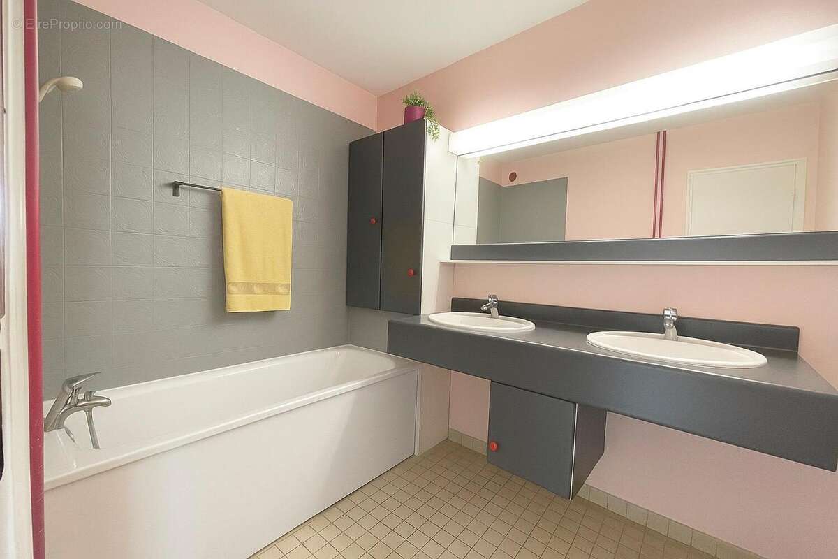 Appartement 93 m² à Vienne  - photo 8