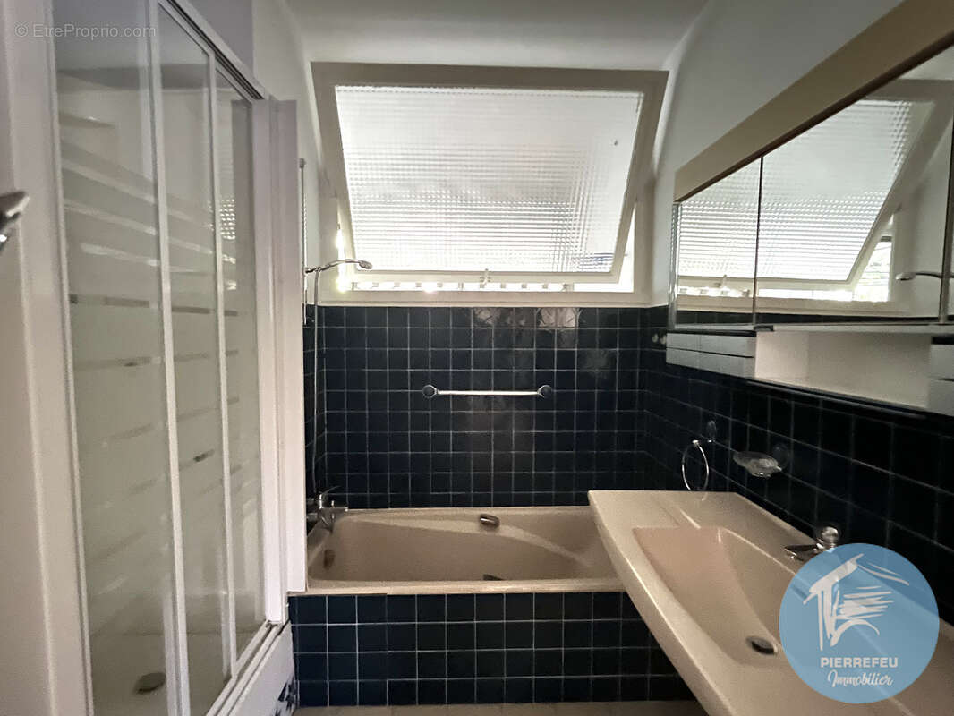 Appartement à SAINTE-FOY-LES-LYON