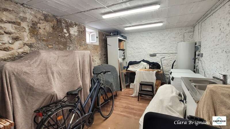 Appartement à LEUDEVILLE