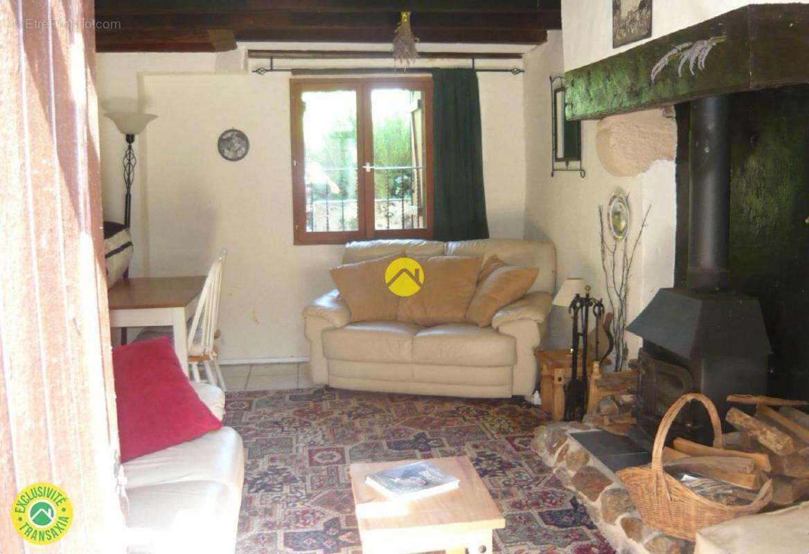 Maison à DUN-LE-PALESTEL