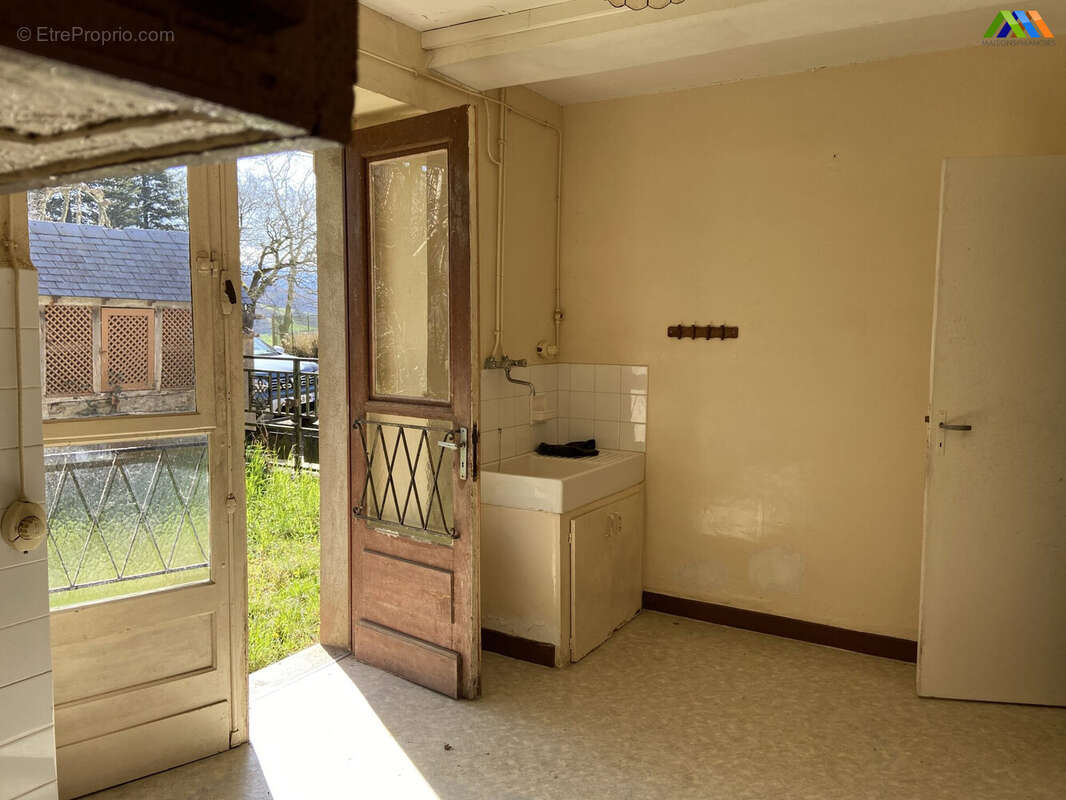 Maison 170 m² à Barcus  - photo 7