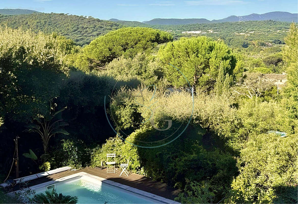 Maison à GASSIN
