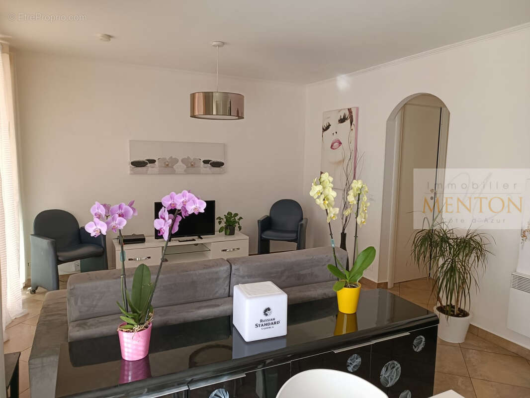 Appartement à BEAUSOLEIL