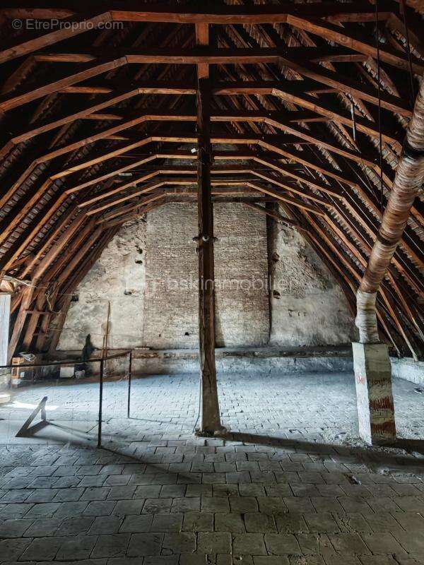 HYPER CENTRE DE LANGEAIS Maison de 4 siècles pleine de charme, rare par son histoire et ses volumes - photo 14