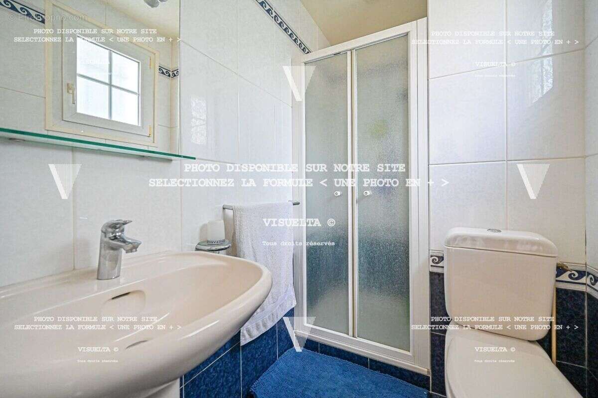 Maison 290 m² à Creteil  - photo 9