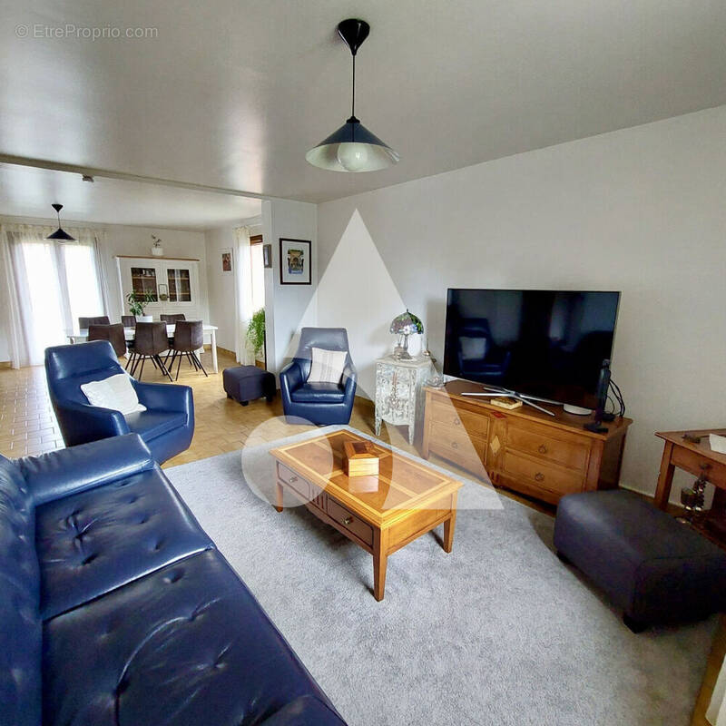 Maison à CAMPHIN-EN-CAREMBAULT