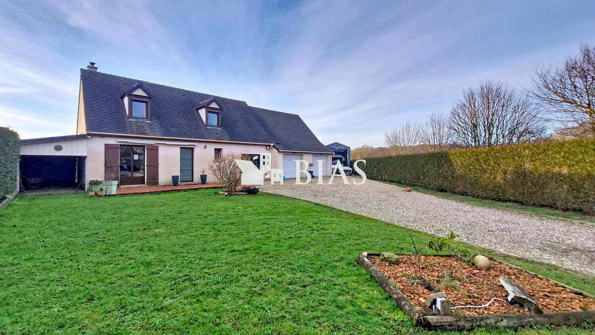 Maison à BOISSEY-LE-CHATEL